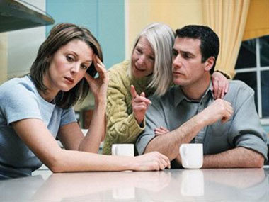 Как наладить отношения со свекровью? Как наладить отношения со свекровью?